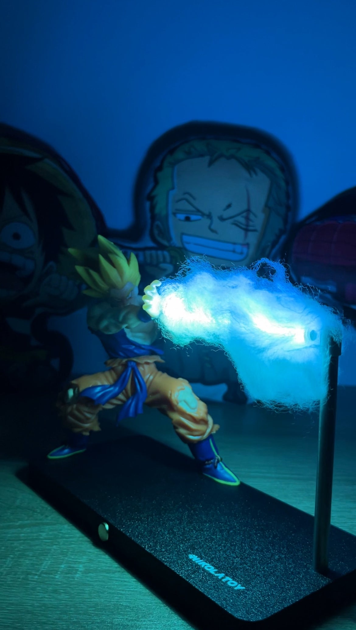 Goku´s magnetic lamp My Store
