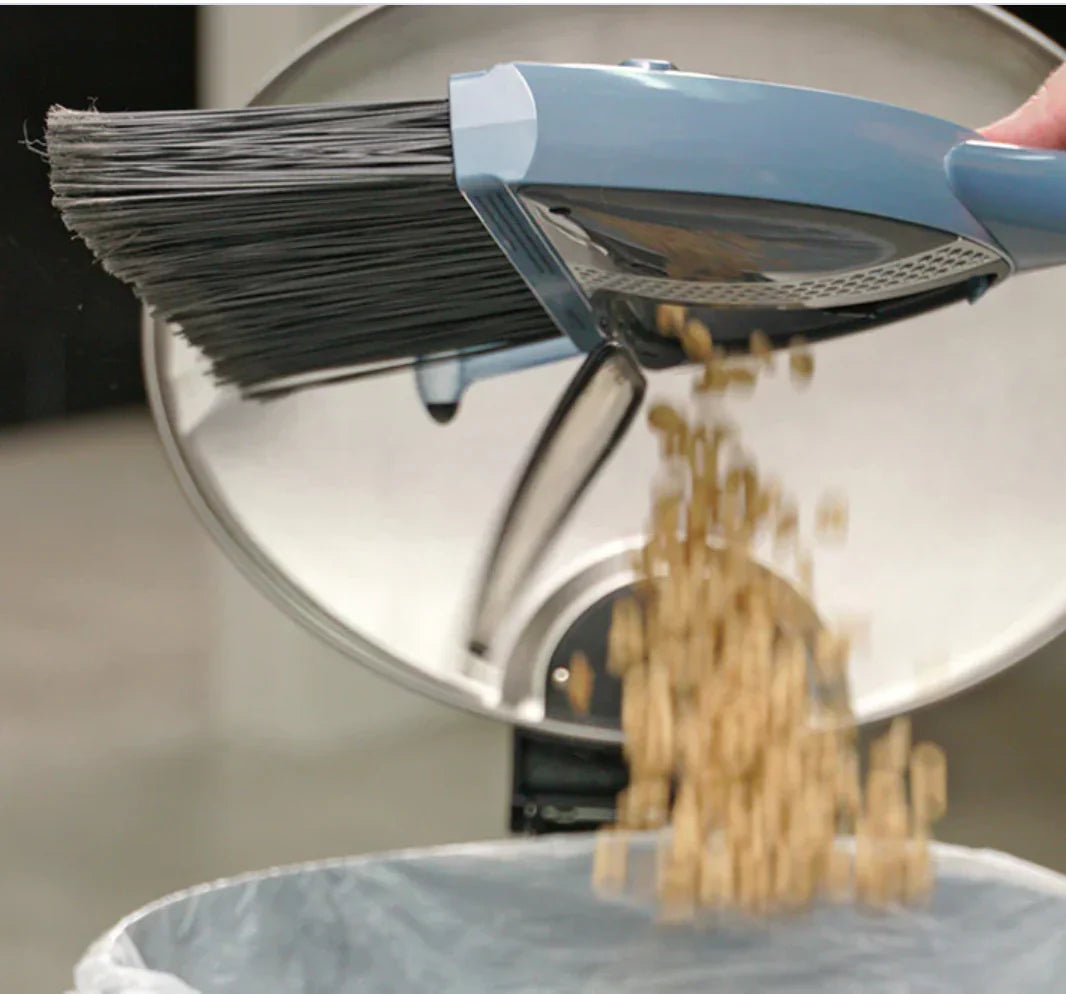 Vacuum Broom Viralhuntz